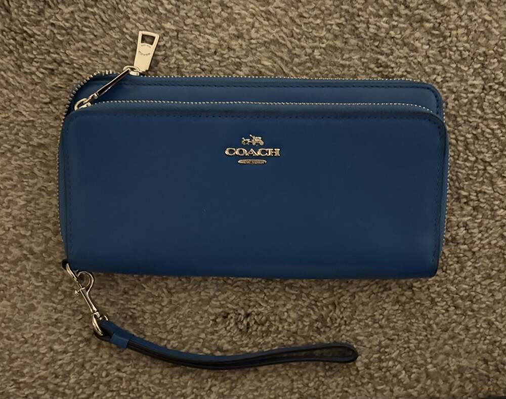 Coach Double Zip Wristlet in Peacock Blue Pebbled Leather